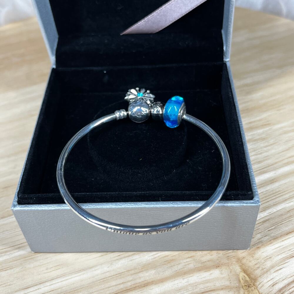 Pandora Limited Ed "Unique as You Are" Snowflake Bangle 925 Murano Blue Bead